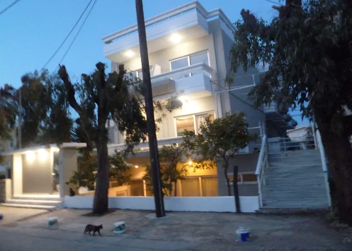 ホテル Alkyonides Boutique クレマスティ