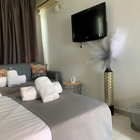 فندق Alkyonides Boutique 3*