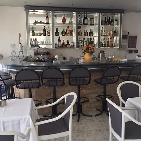 Alkyonides Boutique 3*