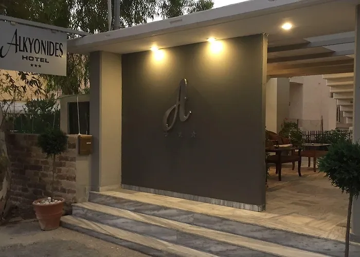 Alkyonides Boutique Hotel Kremastí