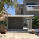 Alkyonides Boutique 3* クレマスティ