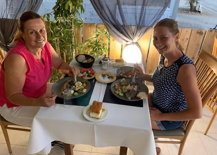 Alkyonides Boutique 3*